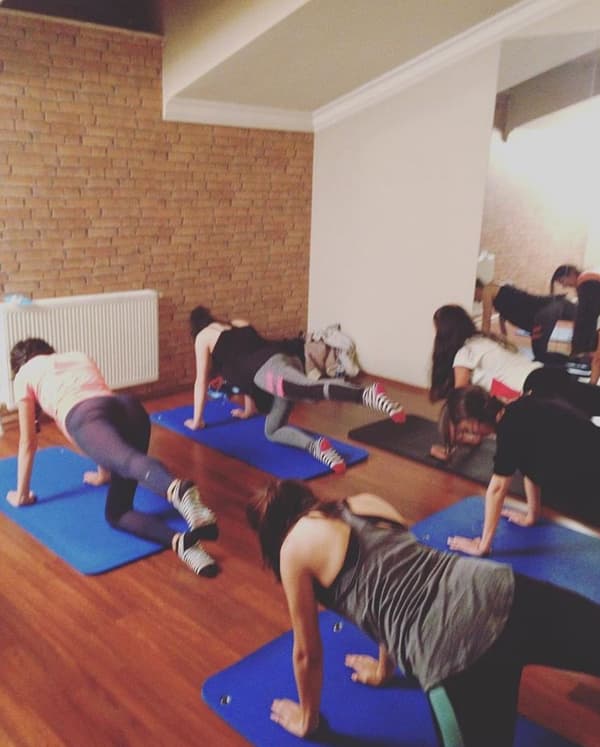 Home Pilates - 4. Fotoğraf Home Pilates - 4. Fotoğraf